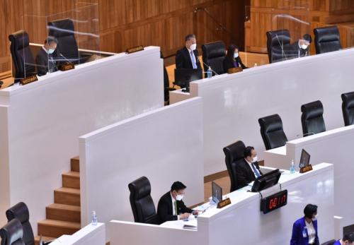 La XXVIII Sesión de la XXV Legislatura del III año (II Sesión Ordinaria Anual)