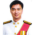 นายอภิสิทธิ์ เวชชาชีวะ
